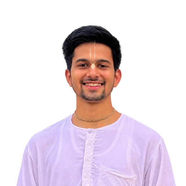 Arveen Poonia smiling in a lilac kurta